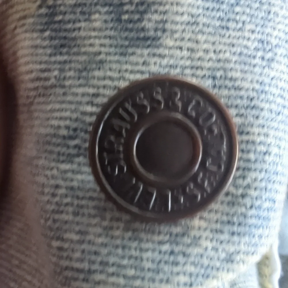 Levi's Jean Jacket - Picture 5 of 7